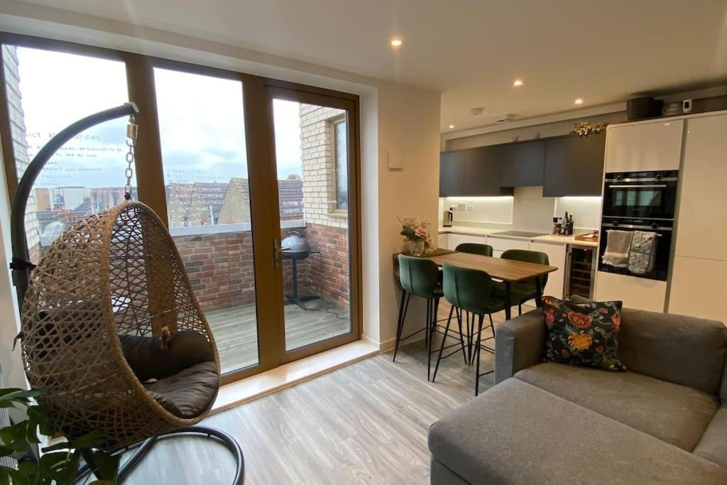 London Luxe: Stylish Studio מראה חיצוני תמונה
